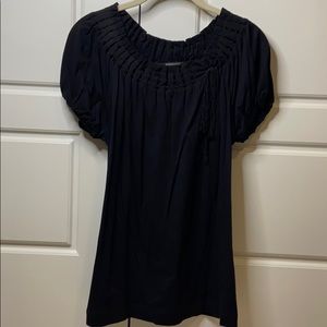 Bcbg black short sleeve gathered blouse tee
